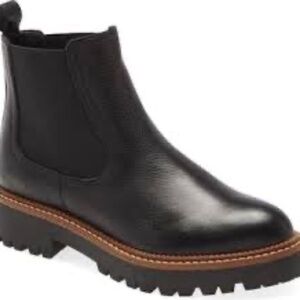 Caslon Miller Water Resistant Lug Chelsea Boot Size 9 (New)